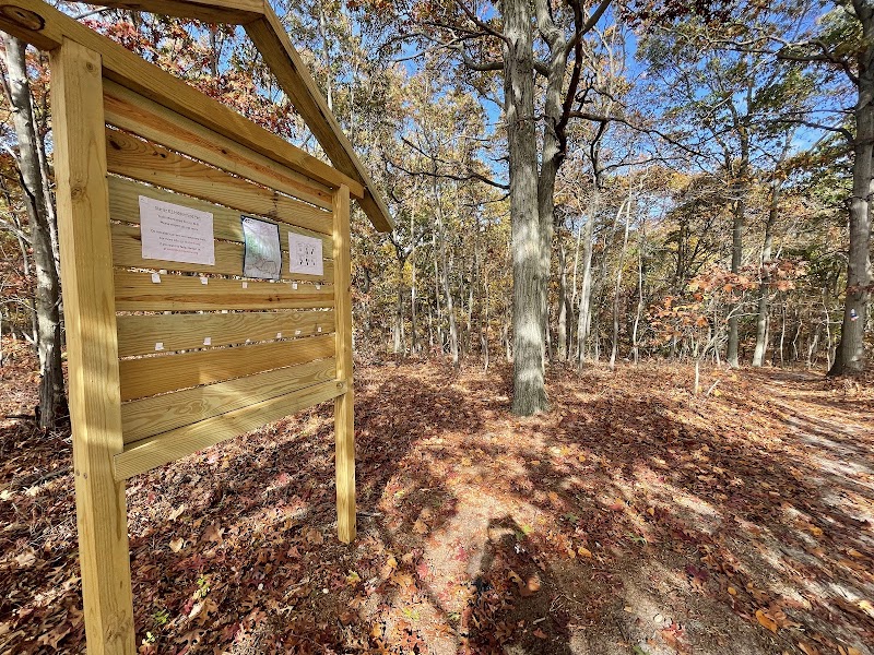 Hidden Pond Park photo 2
