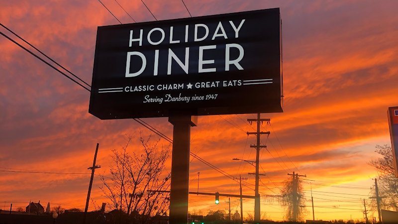Holiday Diner photo 4