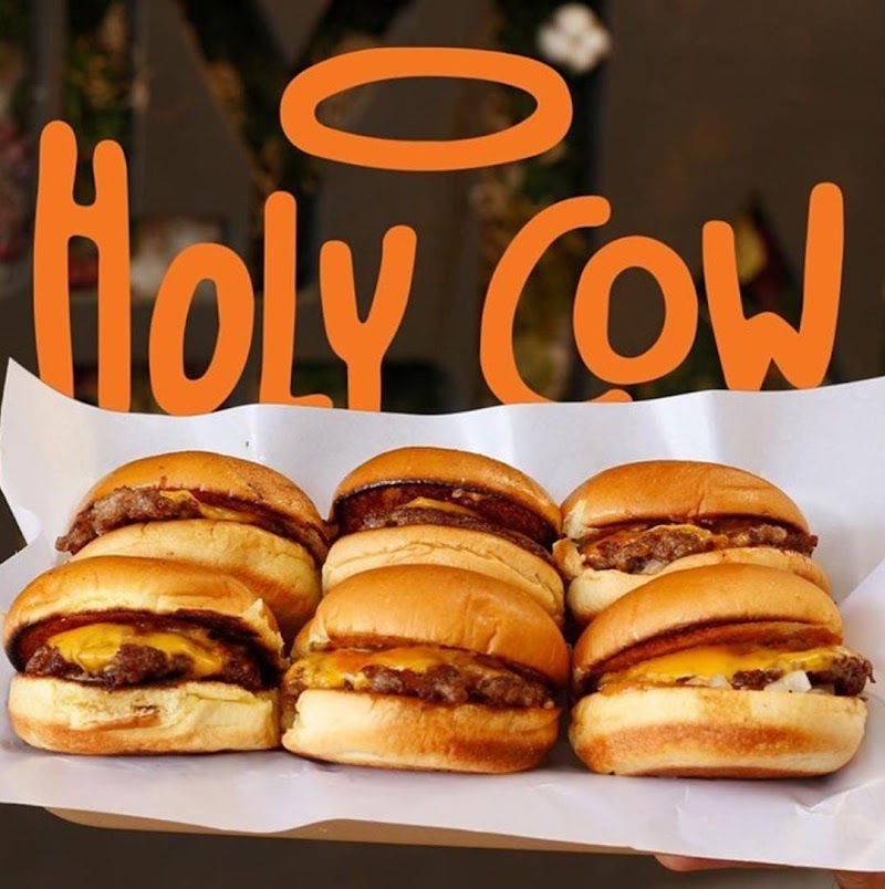 Holy Burger Hicksville photo 3