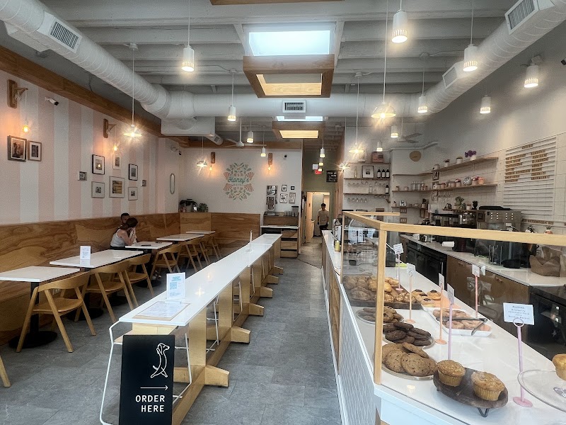 Honey's Bistro photo 3