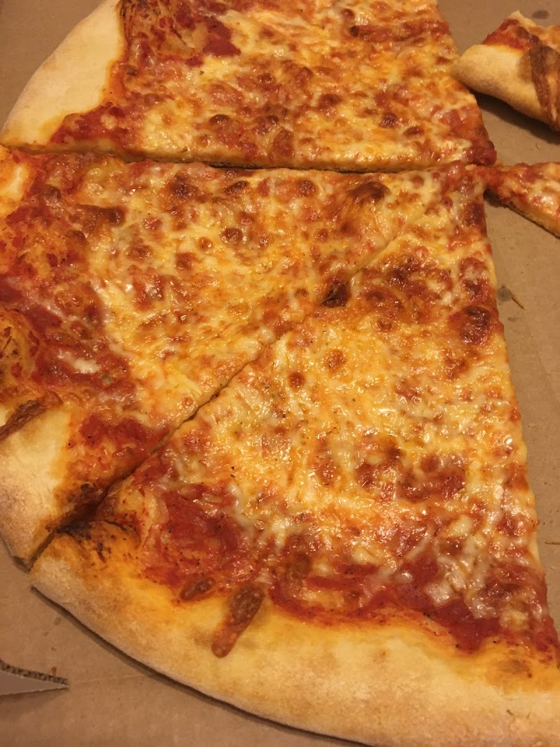 Hunki's Pizza Bar photo 3