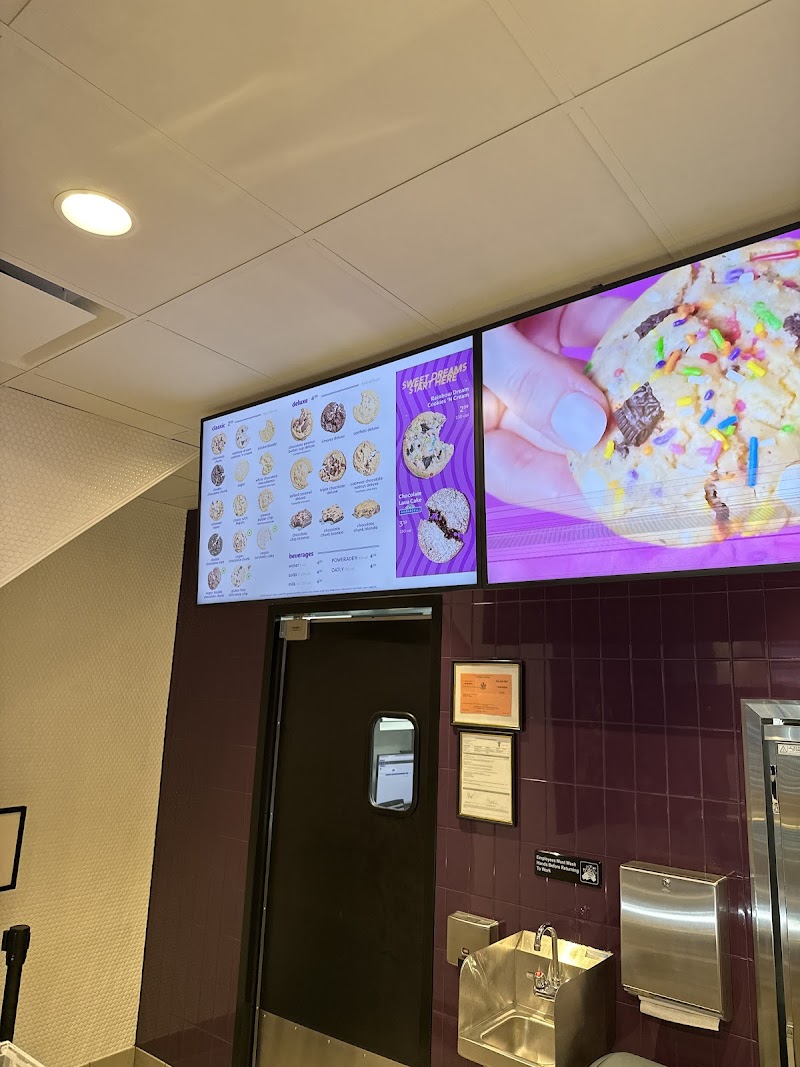Insomnia Cookies photo 2