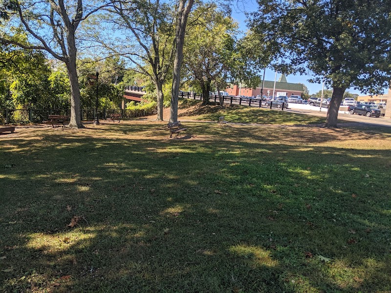 Irving Freese Park photo 3
