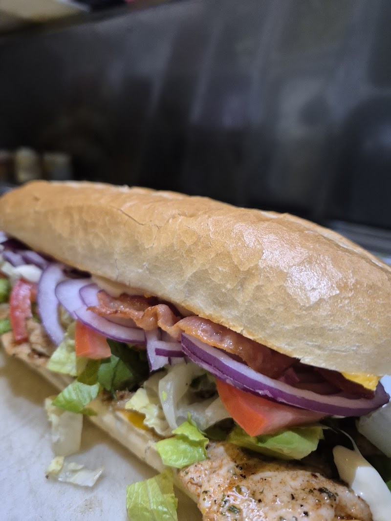 ISLAND GYRO's & ITALIAN CUISINE | Burgers | Wraps | souvlakis | Salads photo 4