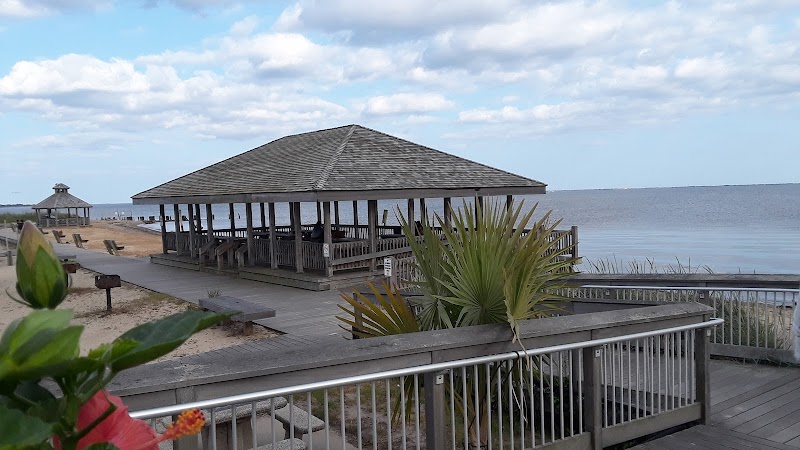 Islip Beach photo 4