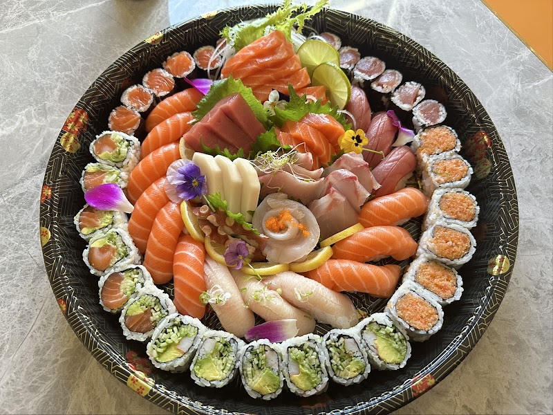 Izumi Sushi & Hibachi photo 2
