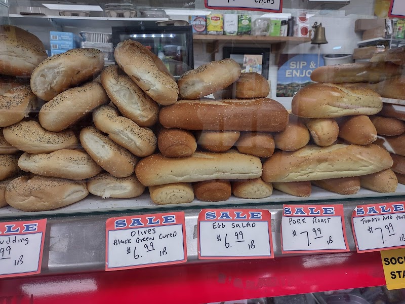 J & G Deli Meat Mkt photo 3