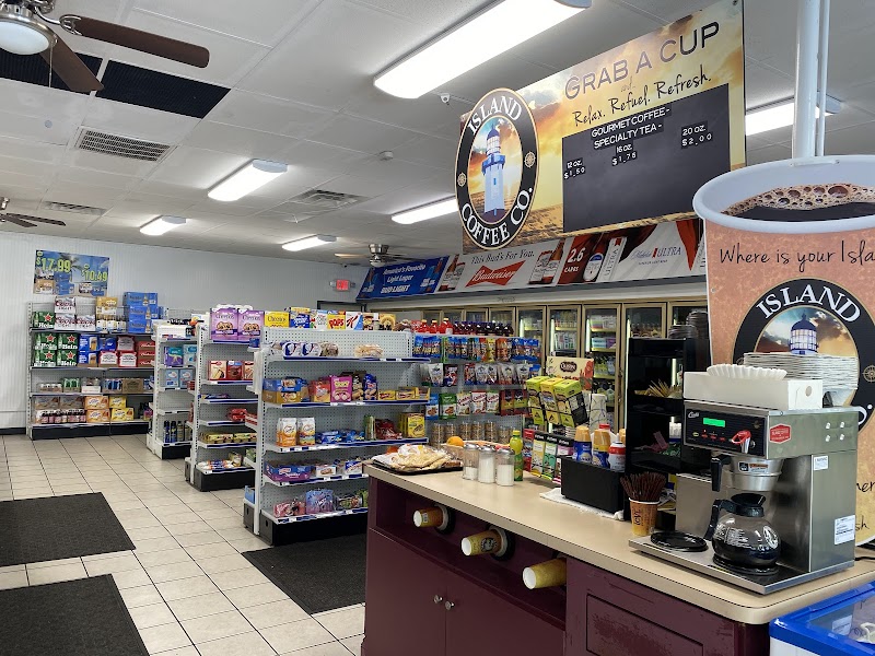 J & K Deli photo 4