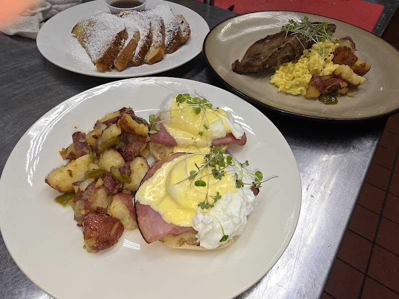 Jeanine's American Bistro photo 2