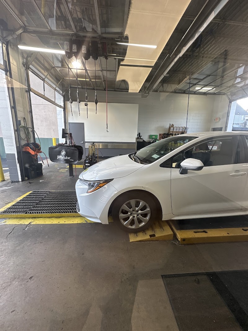 Jiffy Lube photo 5
