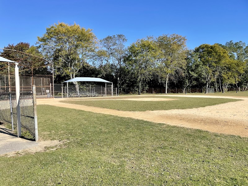 John D Caemmerer Park photo 5