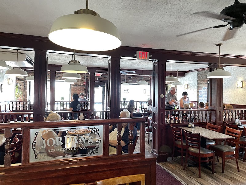 Jordan's Restaurant & Pizza photo 5