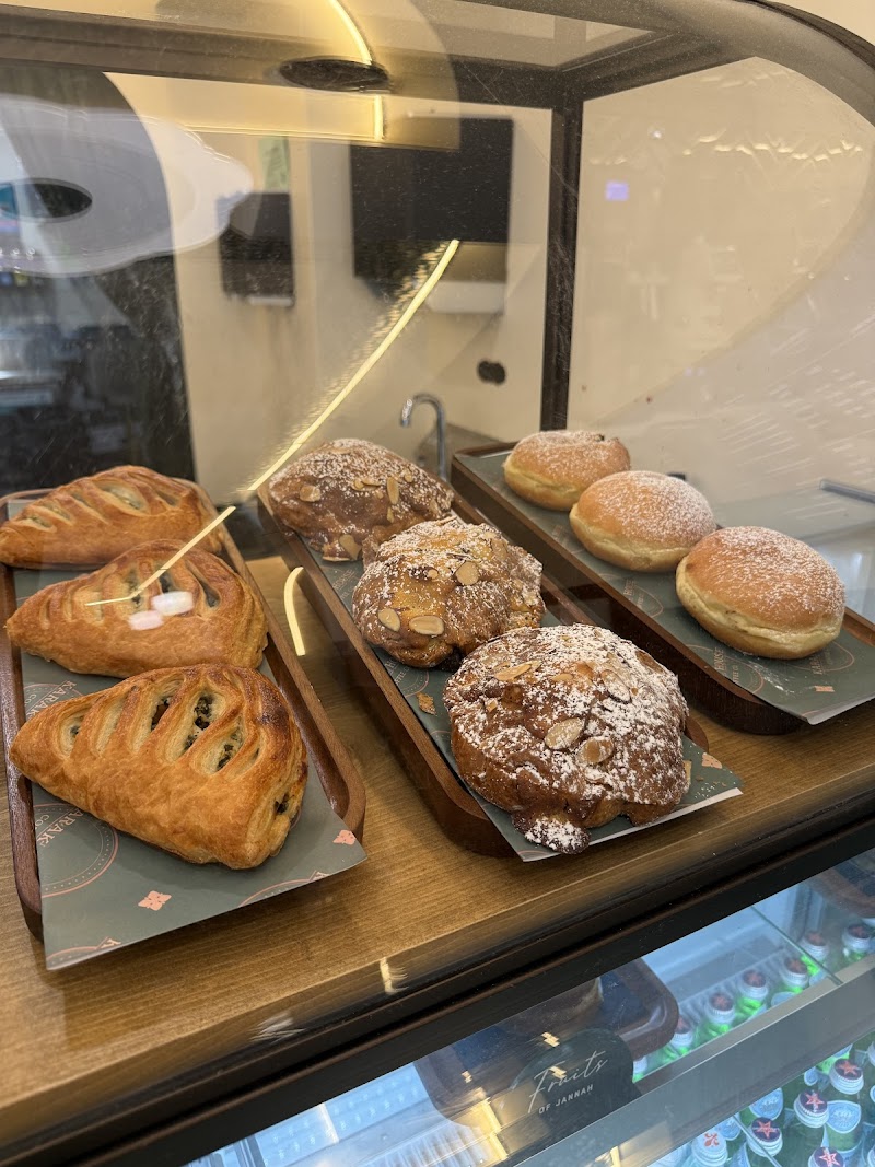 Karak House Coffee Co | Tea & Chai Shop | Pastries and Desserts in Great Neck Long Island, NY photo 3
