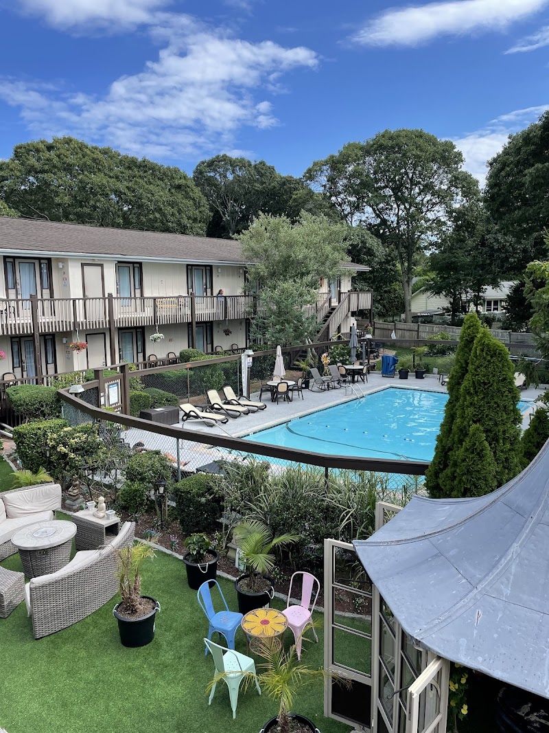 Kenny's Tipperary Inn photo 4
