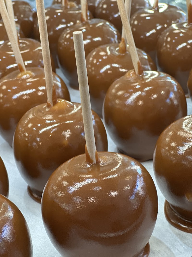 Kilwins Ice Cream - Chocolate - Fudge photo 3