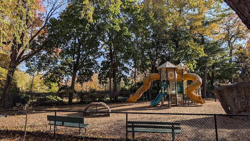Kings Point Park, Field 2 photo 1