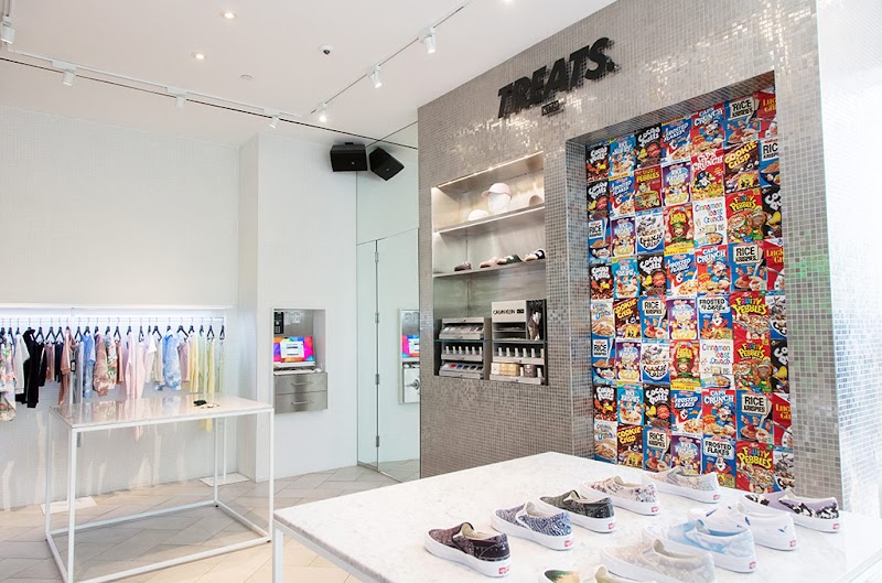 Kith and Kith Treats Manhasset photo 3