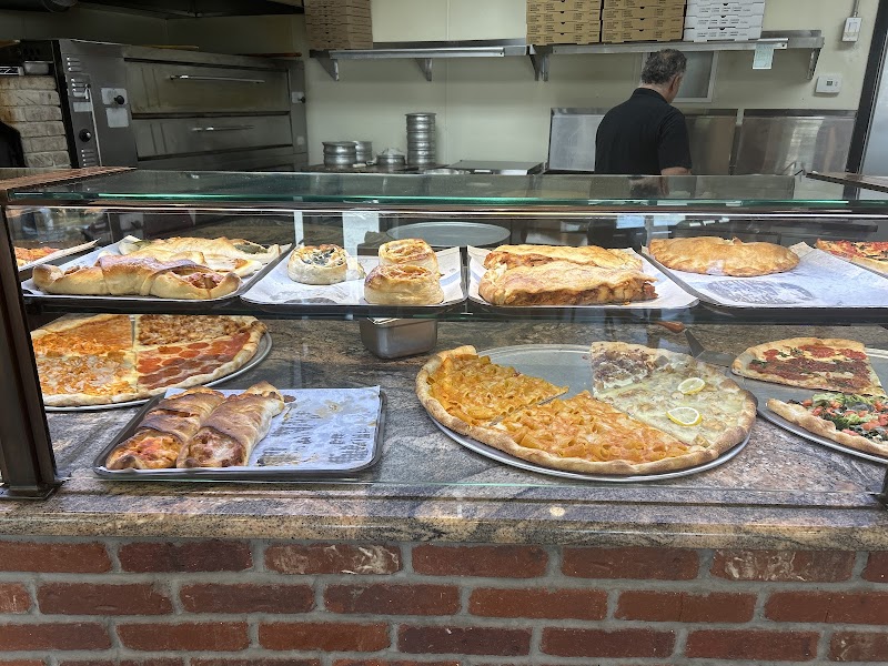 La Bella Pizzeria photo 4