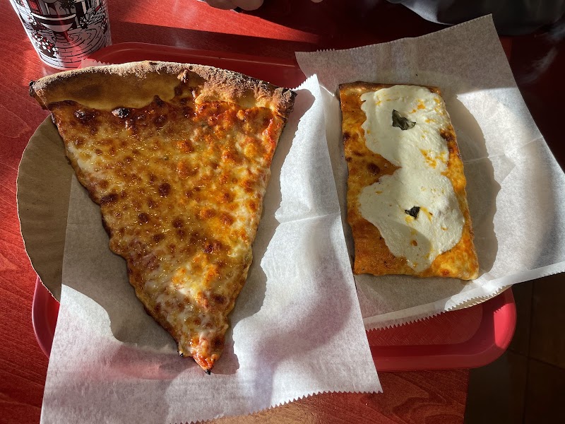 La Margherita Pizzeria photo 4