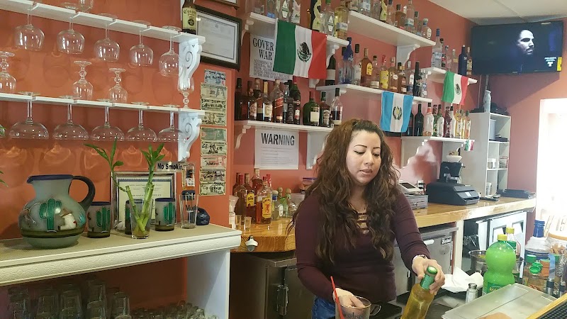 La REGIA Deli And Restaurant photo 4