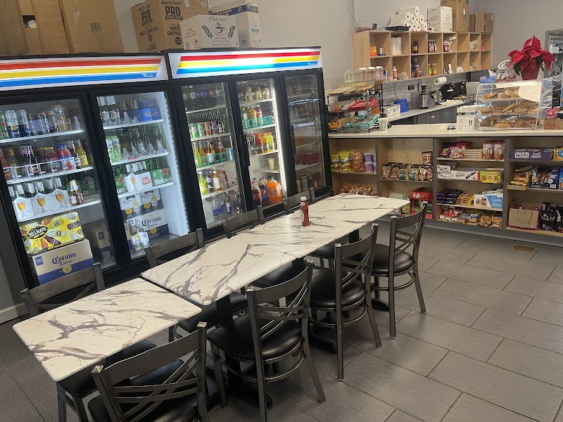 La Via Deli photo 3