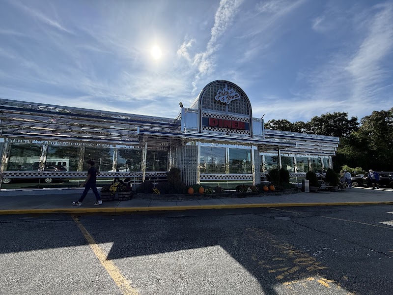 Lake Grove Diner photo 3