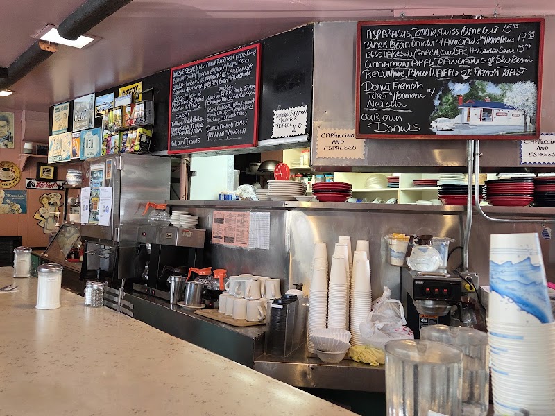 Lakeside Diner photo 2
