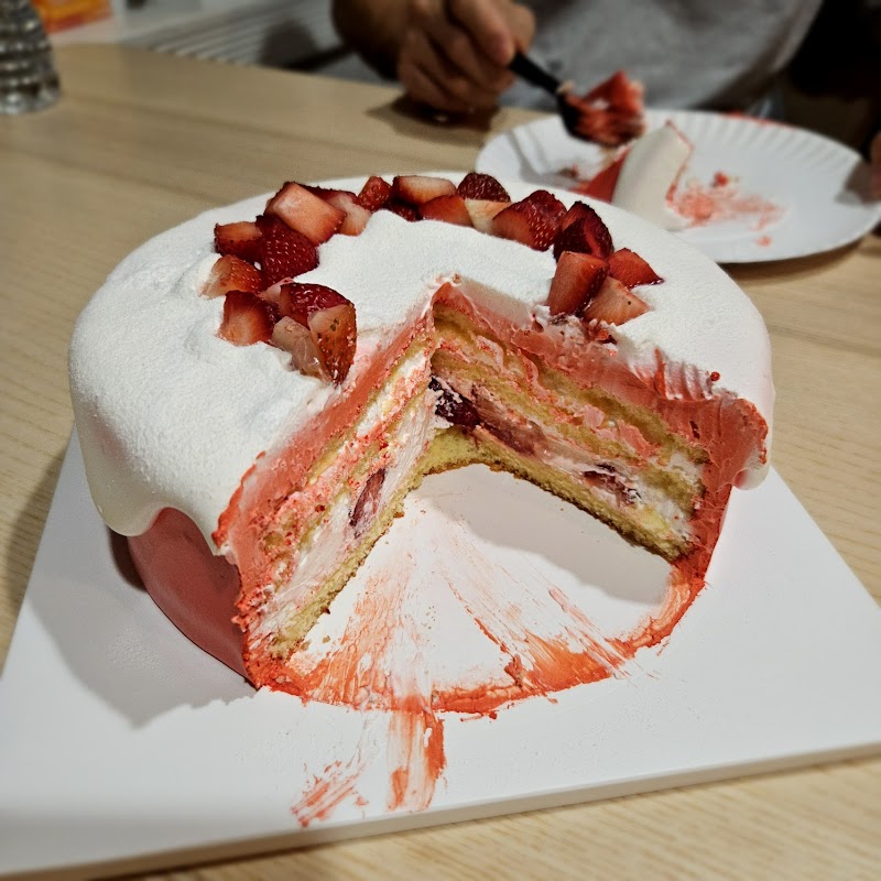 L'AMI Bakery & Cafe photo 2