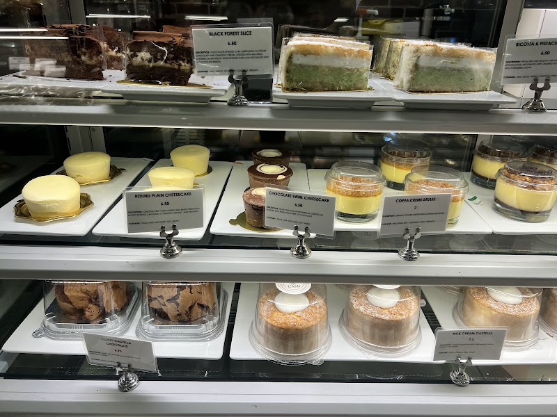 L'AMI Bakery & Cafe photo 3