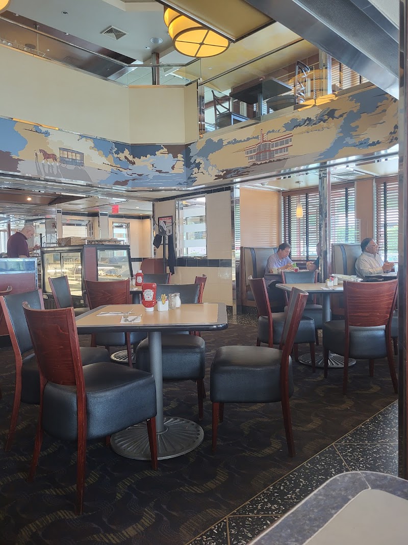 Landmark Diner photo 3