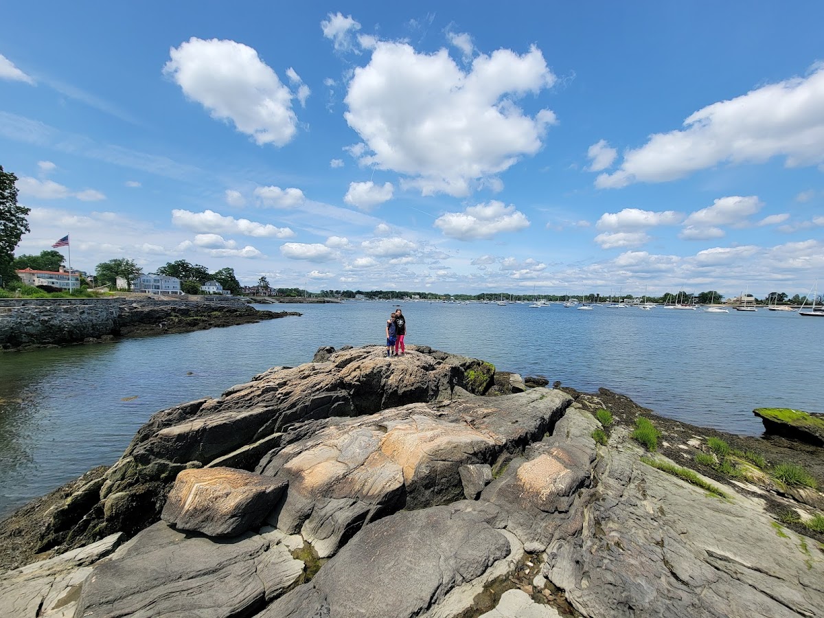 Larchmont Manor Park photo 3