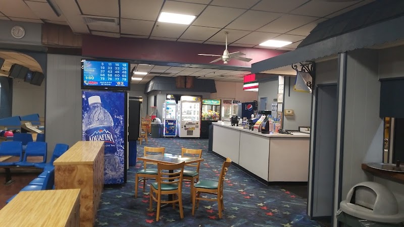 Larkfield Lanes photo 3