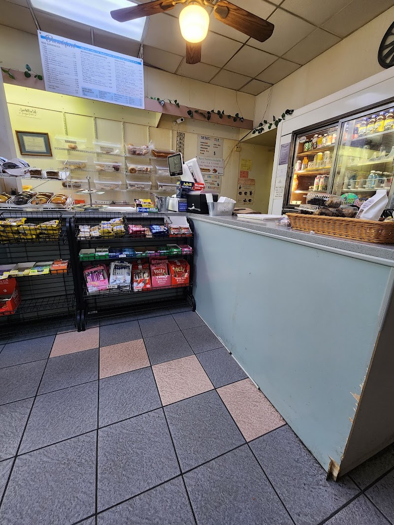 Larkfield Plaza Delicatessen photo 4