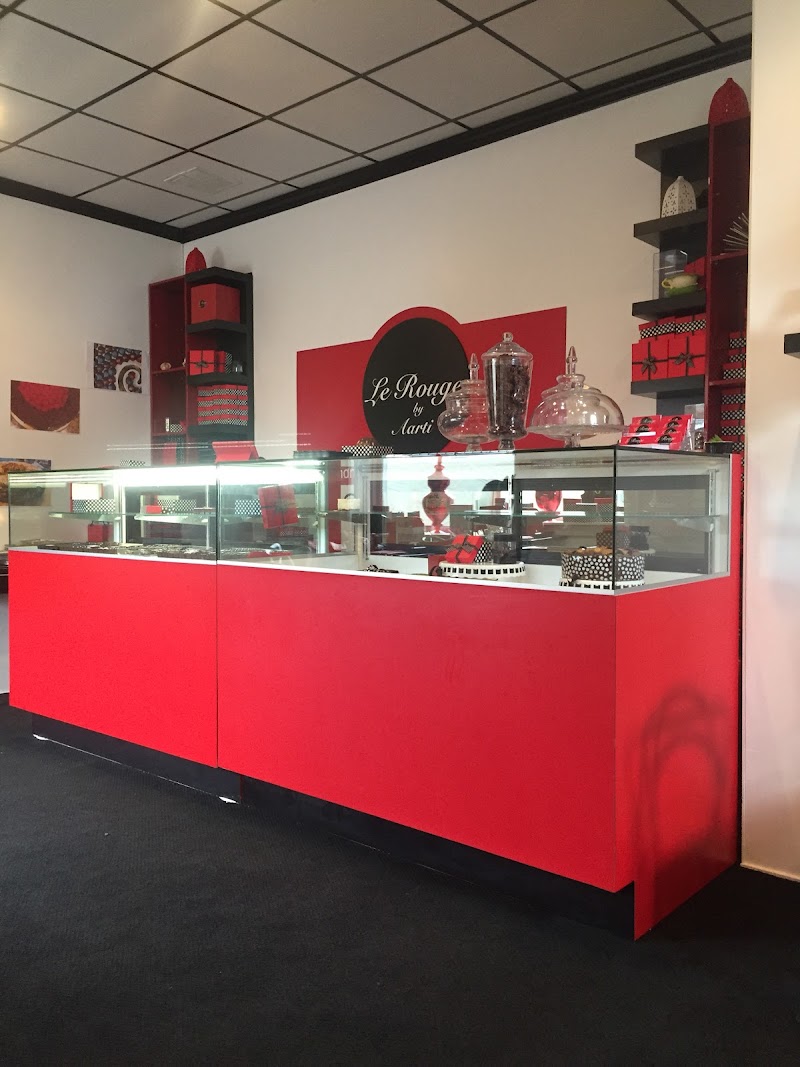 Le Rouge Handmade Chocolates & Cakes by Aarti photo 4