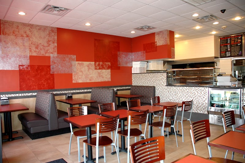 Leonardo's Pizza Cafe photo 3