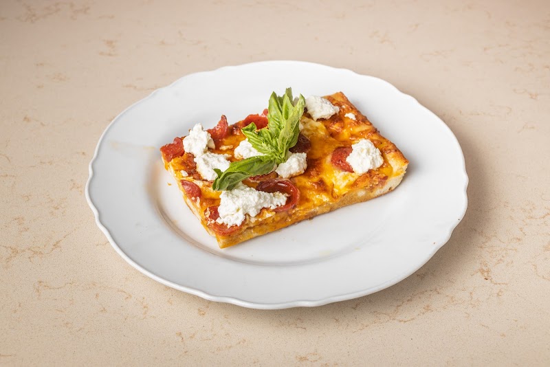 Leonardo's Pizza photo 4