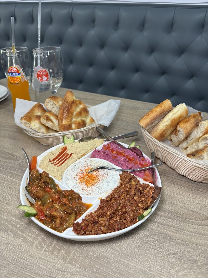 Lezzet Mediterranean Grill photo 5