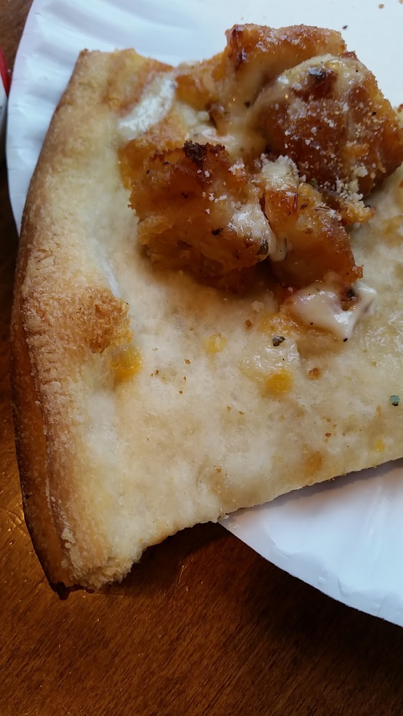 Lia's Pizzeria photo 4