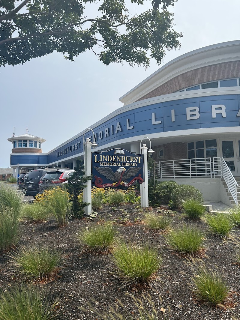 Lindenhurst Memorial Library photo 3
