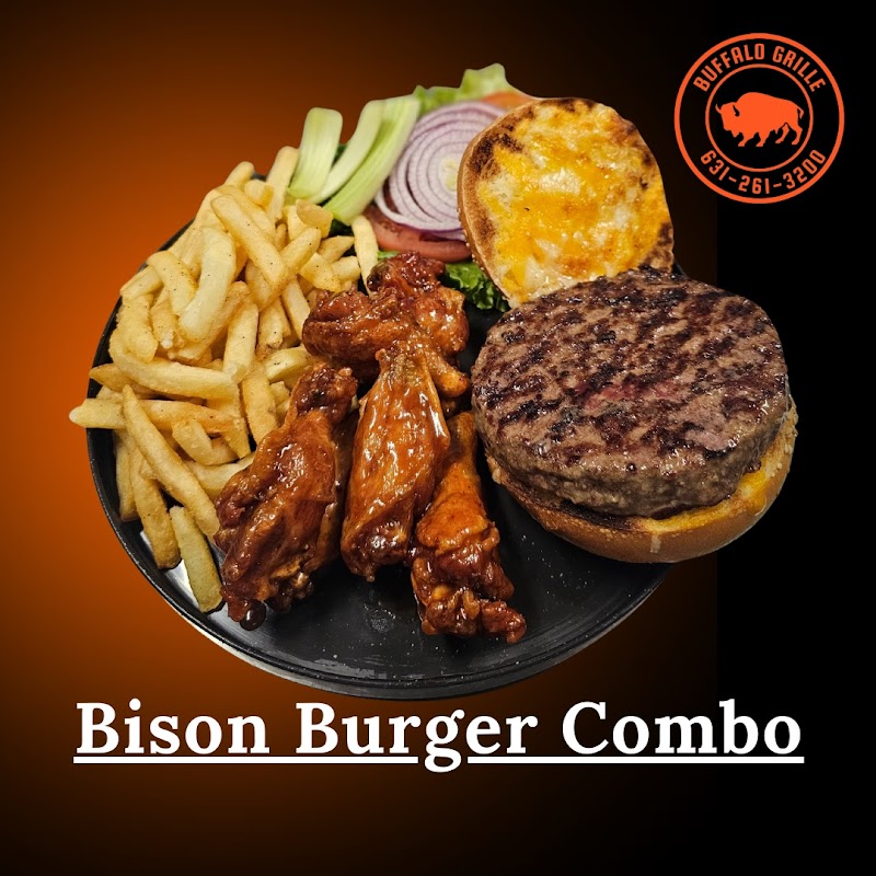 Lisa's Buffalo Grille photo 2