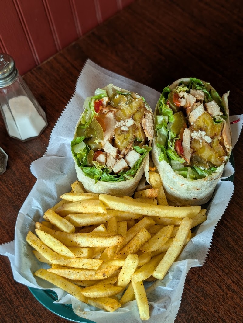 Lisa's Buffalo Grille photo 5