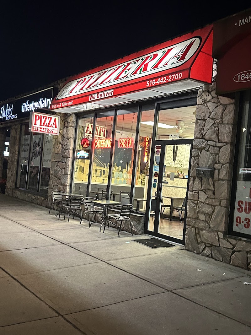 Little Cucina Pizzeria of South Merrick photo 4