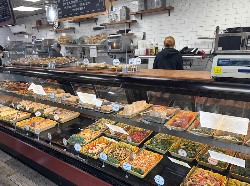 Locust Avenue Deli photo 4