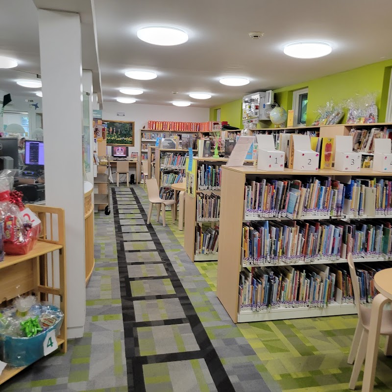 Locust Valley Library photo 4