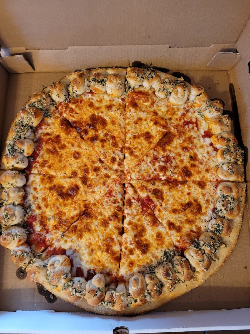 Lombardo's Pizza & Pasta photo 2