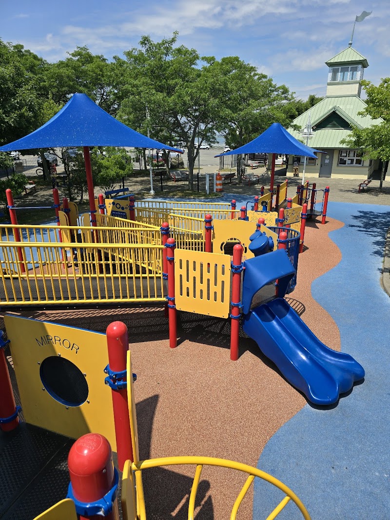 Long Beach Recreation Center photo 4