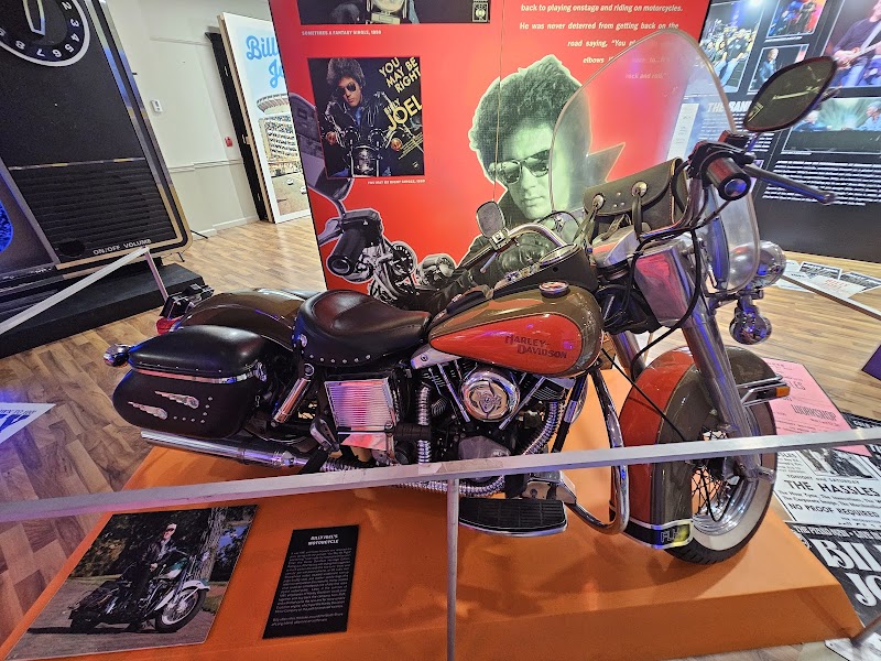 Long Island Music & Entertainment Hall of Fame photo 3