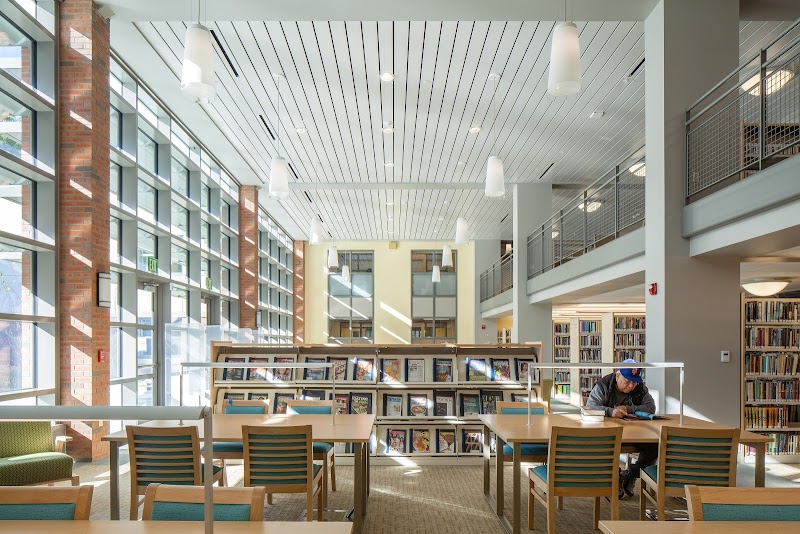 Longwood Public Library photo 2