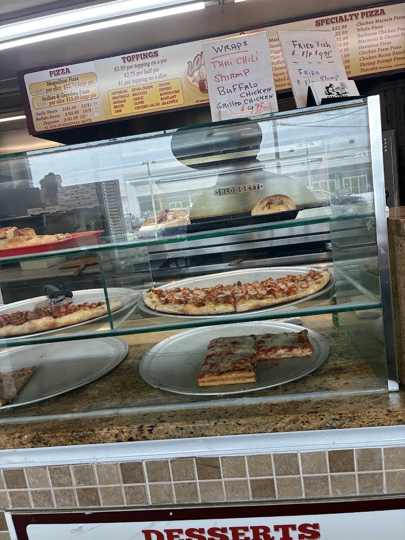 Lorenzo's Pizza photo 5