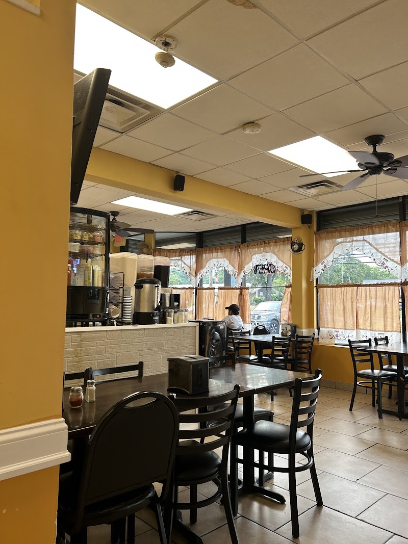 Los Amigos Mexican Restaurant photo 1